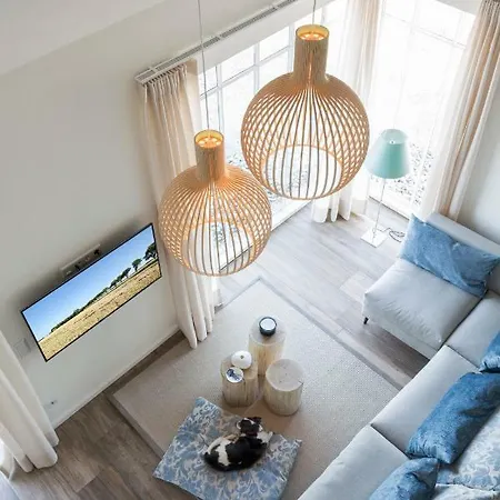 Luxus - Ostseeferienhaus Schilfgras Tatil Evi *
