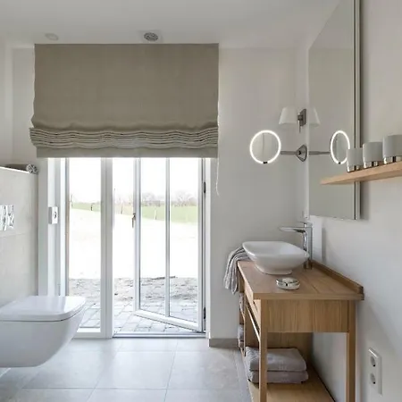 Luxus - Ostseeferienhaus Schilfgras Tatil Evi