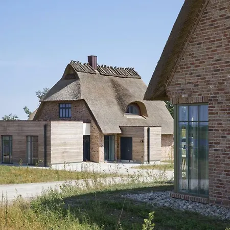 Luxus - Ostseeferienhaus Schilfgras *